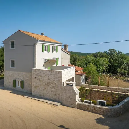 Analma Villa