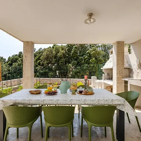 Analma Villa *